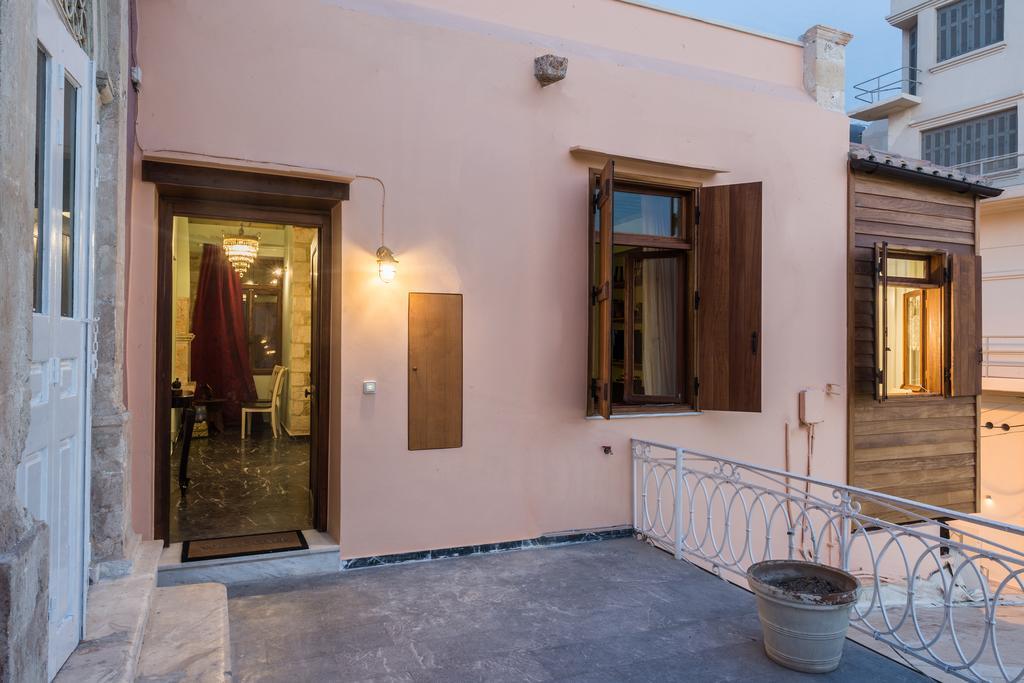 Plaza Apartment Chania  Buitenkant foto